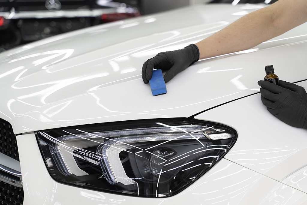 Why-Is-A-Ceramic-Coating-Different-From-Waxes-And-Sealants